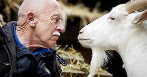 ‘The Incredible Dr. Pol’: How Dr. Jan Pol Learned to Be a 'Hands-On Veterinarian, an Old-Style Vet’