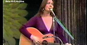 JUDY COLLINS - "Bird On A Wire" by Leonard Cohen 1976