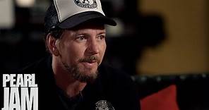 Pearl Jam & Director Judd Apatow FULL LENGTH Lightning Bolt Interview