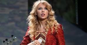 Taylor Swift - Love Story (Fearless Tour)