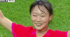 29-year-old South Korean defender Jang Sel-gi is going viral for getting shy after scoring a tie-breaking goal during a friendly match against Haiti ahead of the 2023 Women’s World Cup 🥰 #soccer #football #women #sports #athlete #cute #goal #womensworldcup #womensworldcup2023 #worldcup2023 #fifa #southkorea #fyp #edutok #learnontiktok #tiktoknews