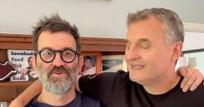 Mark Oliver Everett aka E from EELS is here this week on Naked Lunch. Is anyone else looking for a roommate…? 😬 #NakedLunch #Podcast | Phil Rosenthal