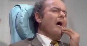 Tim Conway's "The Dentist" (FULL)