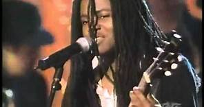 Tracy Chapman & Eric Clapton - Give Me One Reason (1999)
