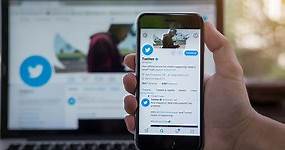 How to clear your Twitter search history on a computer or mobile device