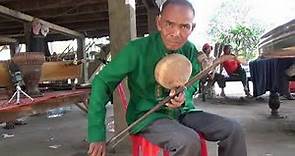 Kse Diev: One string instrument from Cambodia