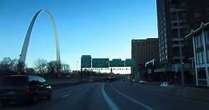 Driving in USA - St. Louis Missouri - Downtown and The Arch
