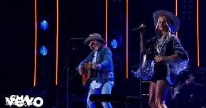 Carrie Underwood, Dwight Yoakam - Guitars, Cadillacs (Live From CMA ...