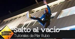 Pilar Rubio, a punto de 'rajarse', salta al vacío desde un cuarto piso - El Hormiguero 3.0