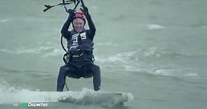 David Cummings, el kitesurfista de 77 años que vive al límite tras la prematura muerte de su mujer
