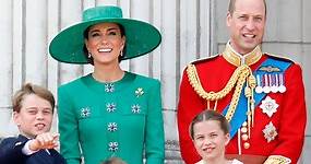 La foto del principe William con i figli nasconde un omaggio a Lady Diana e alla regina Elisabetta