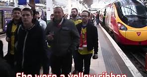 She wore a yellow ribbon (Arsenal)