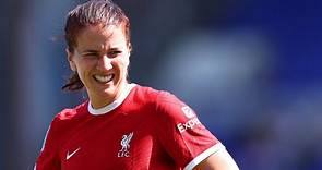 'Delighted' Niamh Fahey extends contract with Liverpool