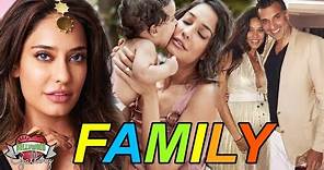 Lisa Haydon Family With Parents, Husband, Son, daughter & Sister