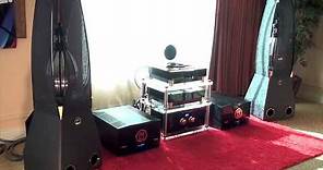 AudiogoN @ CES 2009: MBL high-end audio from Germany w/ omni-directional ribbon speakers + BIG amps