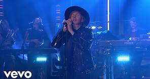 Beck - Up All Night (Live on The Tonight Show)