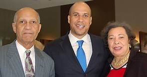 Mayor Cory Booker's Family and Personal Life - Video