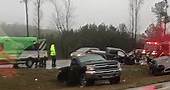 5 car accident in front of Tractor... - Coosa Valley News