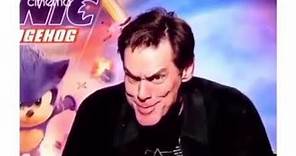 jim carrey does the grinch face