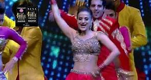 IIFA Awards 2016: Ameesha Patel's stunning performance, watch video | Filmibeat