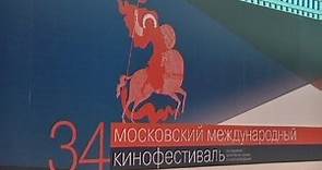 euronews cinema - Tim Burton honoured at Moscow film festival