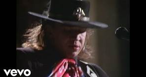 Stevie Ray Vaughan & Double Trouble - Superstition (Video)