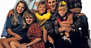 Full House Cast Set for Family "Reunion" at '90s Con After Bob Saget's Death