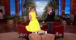 Emma Stone dancing to "September"