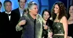 Judging Amy wins TV Guide Award 2000