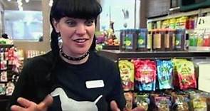 PAULEY PERRETTE on "I GET THAT A LOT" (CBS) January 4, 2012