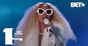 Mary J. Blige Performs “My Life,” Real Love,” & More In ICONIC Performance! | BET Awards 2019