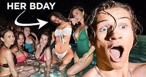 WE THREW A HOT TUB COLLEGE PARTY!!