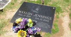 Waylon Jennings' Grave + Story