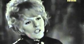 Petula Clark Downtown. original version