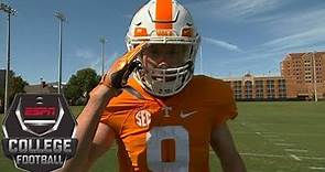 Marty Smith straps on pads, catches punts in Tennessee | College Football