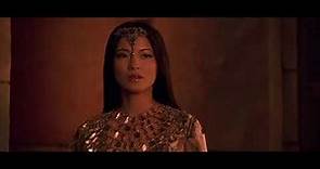 The Scorpion King - Kelly Hu As The Sorceress (2002)