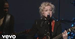 Cyndi Lauper - Walk On By (from Live...At Last)