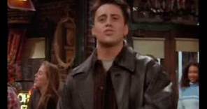 Friends Bloopers-Joey's fall