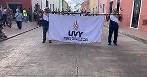 🇲🇽 Desfile de la... - Universidad de Valladolid Yucatán