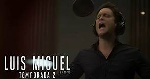 Escena: Luis Miguel cantando "Entrégate" | LUIS MIGUEL: La serie -Temporada 2