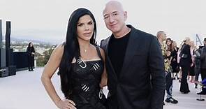 Who Is Jeff Bezos' Fiancée? 3 Things to Know About Lauren Sánchez