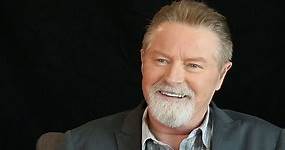 THE BOYS OF SUMMER (EN ESPAÑOL) - Don Henley - LETRAS.COM