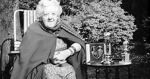 Margaret Rutherford wins Best Supporting Actress Oscar - with Clips!