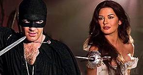 El Zorro despoja a una mujer de su espada y su vestido | La Máscara del Zorro | Clip en Español