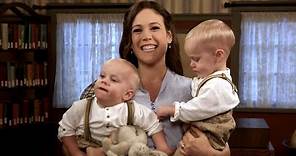 'When Calls the Heart': WATCH Twin Babies Take Over Erin Krakow's Interview! (Exclusive)