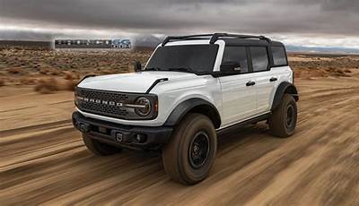 2021 Ford Bronco White