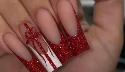 Baddie Christmas Nails Glitter