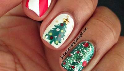 Christmas Nails White Tree
