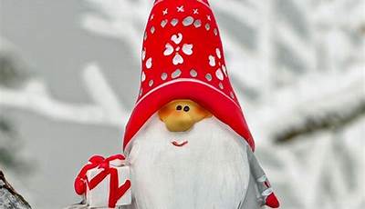 Christmas Wallpaper Gnome