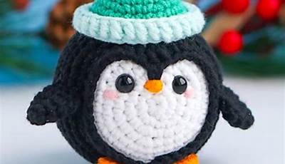 Crochet Valentine Penguin
